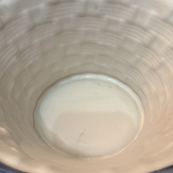 Pfaltzgraff extra large basket - Picture 3 of 4